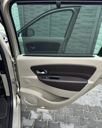 Renault Scenic cena 27500 przebieg: 129960, rok produkcji 2010 z Sieradz małe 232